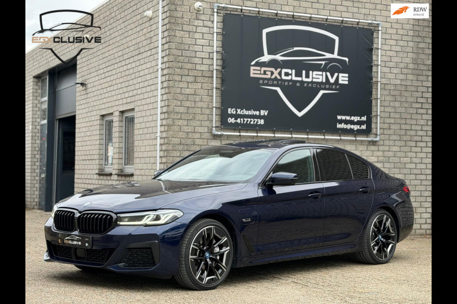 BMW 5 Serie 545e xDrive Business Edition Plus B&W/Pano/Laser