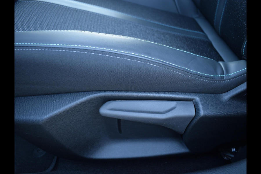 Peugeot 308 SW 1.2 PureTech Allure 130 PK | AUTOMAAT | TREKHAAK | PARKEERSENSOREN MET CAMERA | NAVI | CLIMATE CONTROL | 28.679 KM