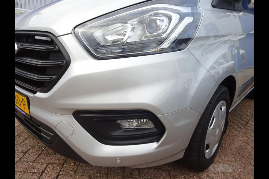 Ford Transit Custom 300 2.0 TDCI L1H1 Trend AIRCO AUTOMAAT GROOT NAVIGATIE