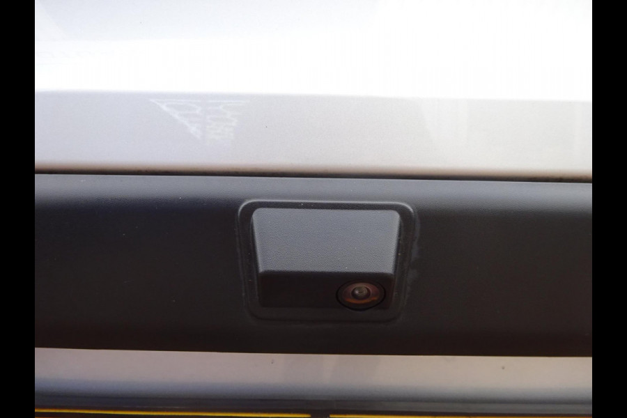 Ford Transit Custom 300 2.0 TDCI L1H1 Trend AIRCO AUTOMAAT GROOT NAVIGATIE