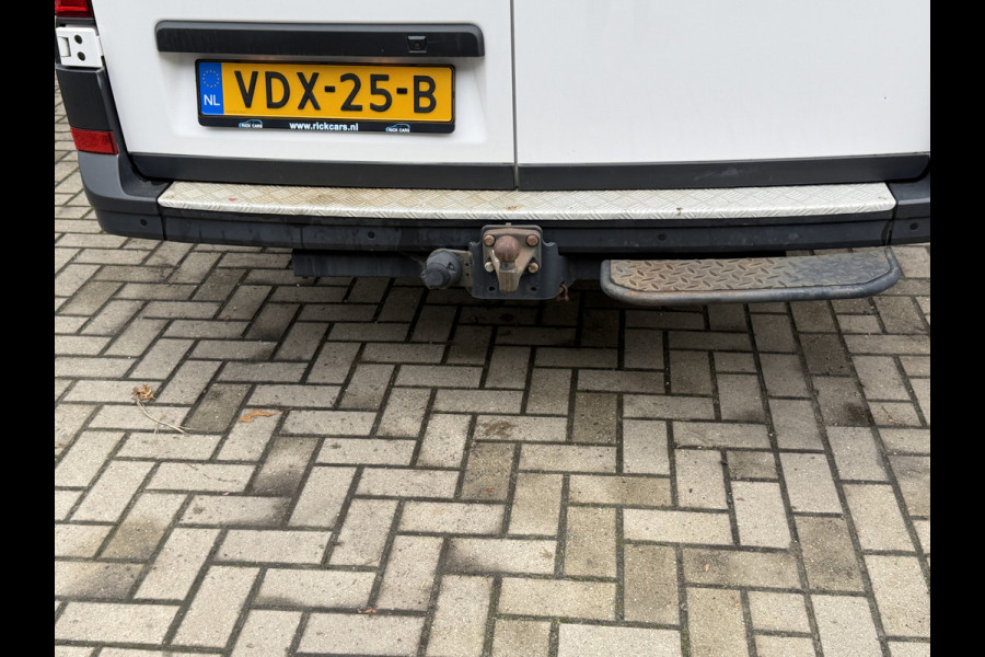 Volkswagen Crafter 35 2.0 TDI 141 PK Euro 6 L3H3 Automaat/CarPlay/trekhaak/cruise control