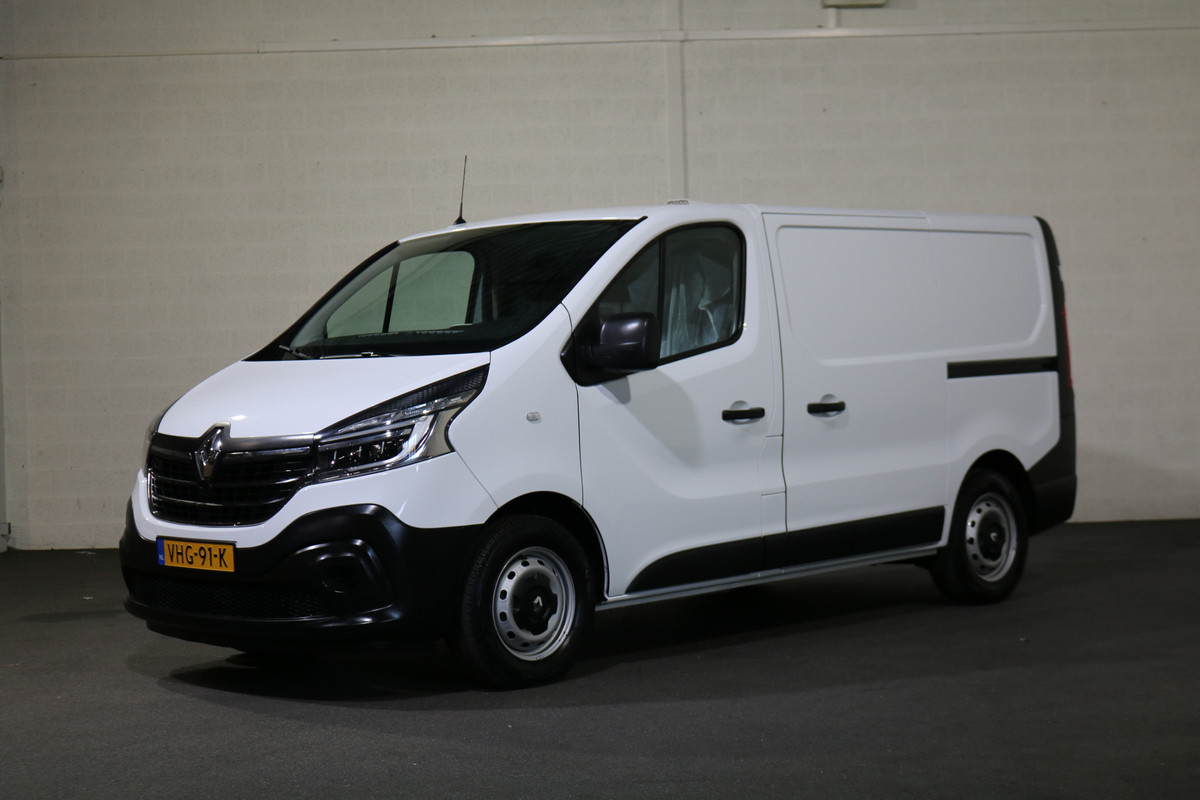 Renault Trafic 2.0 dCi 120pk L1 H1 Airco Navigatie 2x Schuifdeur