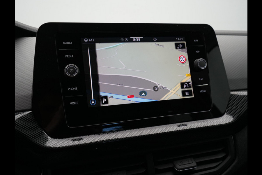 Volkswagen T-Cross 1.0 TSI 115pk DSG Life Edition navigatie Camera Acc Pdc Lm Velgen Carplay Argon