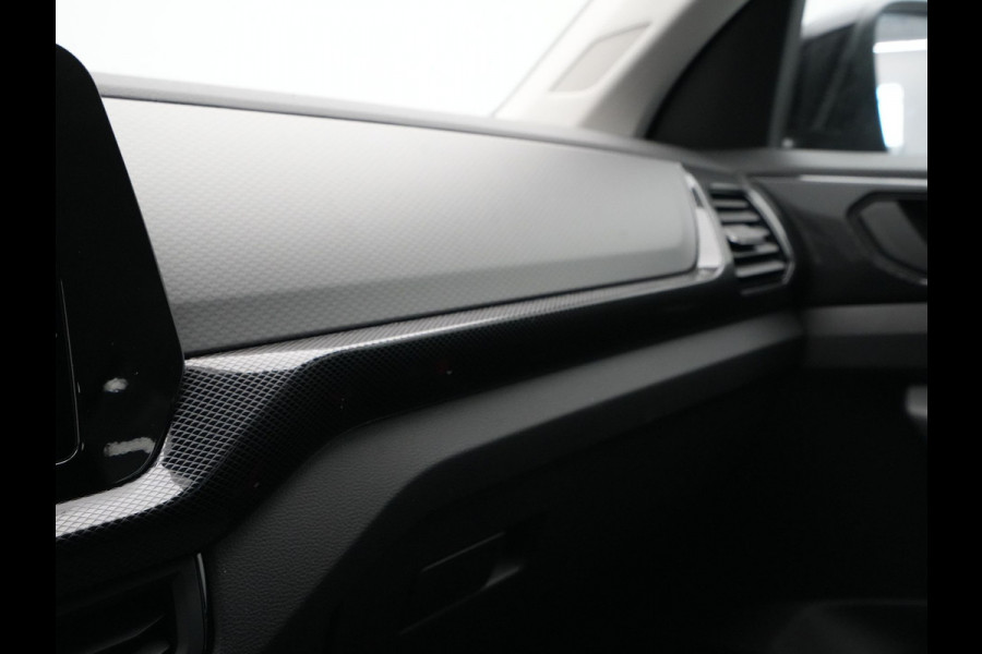 Volkswagen T-Cross 1.0 TSI 115pk DSG Life Edition navigatie Camera Acc Pdc Lm Velgen Carplay Argon