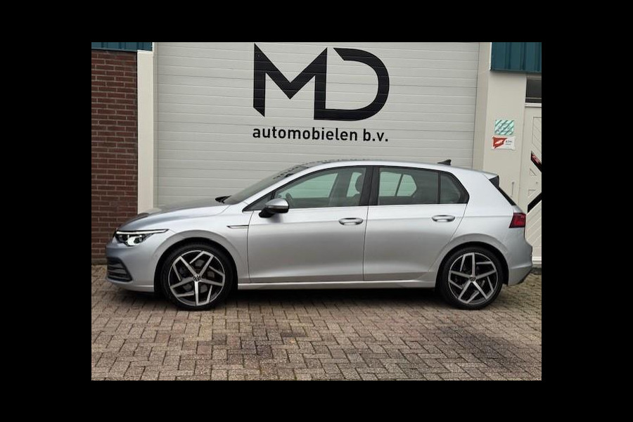 Volkswagen Golf 2.0 TDI Style-1e eigenaar-Dealer onderhouden
