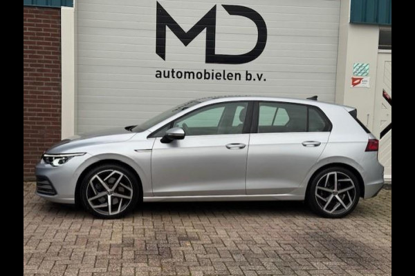 Volkswagen Golf 2.0 TDI Style-1e eigenaar-Dealer onderhouden