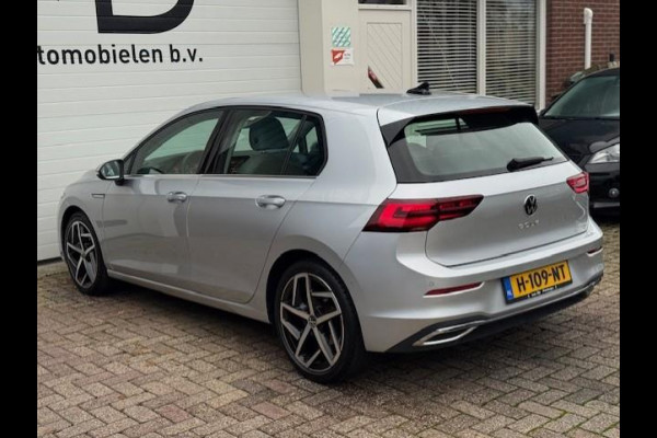 Volkswagen Golf 2.0 TDI Style-1e eigenaar-Dealer onderhouden