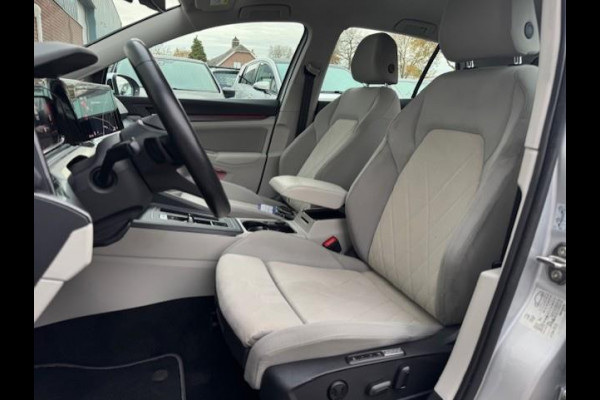 Volkswagen Golf 2.0 TDI Style-1e eigenaar-Dealer onderhouden