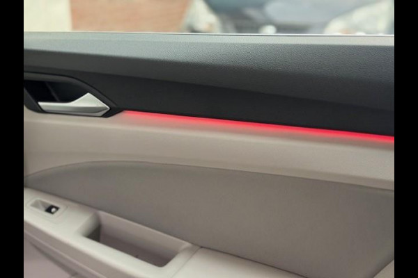 Volkswagen Golf 2.0 TDI Style-1e eigenaar-Dealer onderhouden