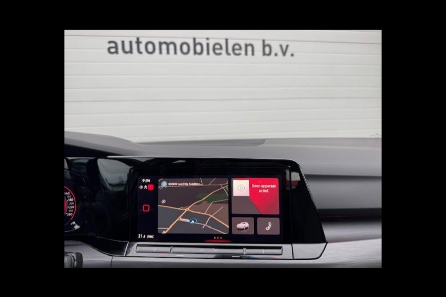 Volkswagen Golf 2.0 TDI Style-1e eigenaar-Dealer onderhouden