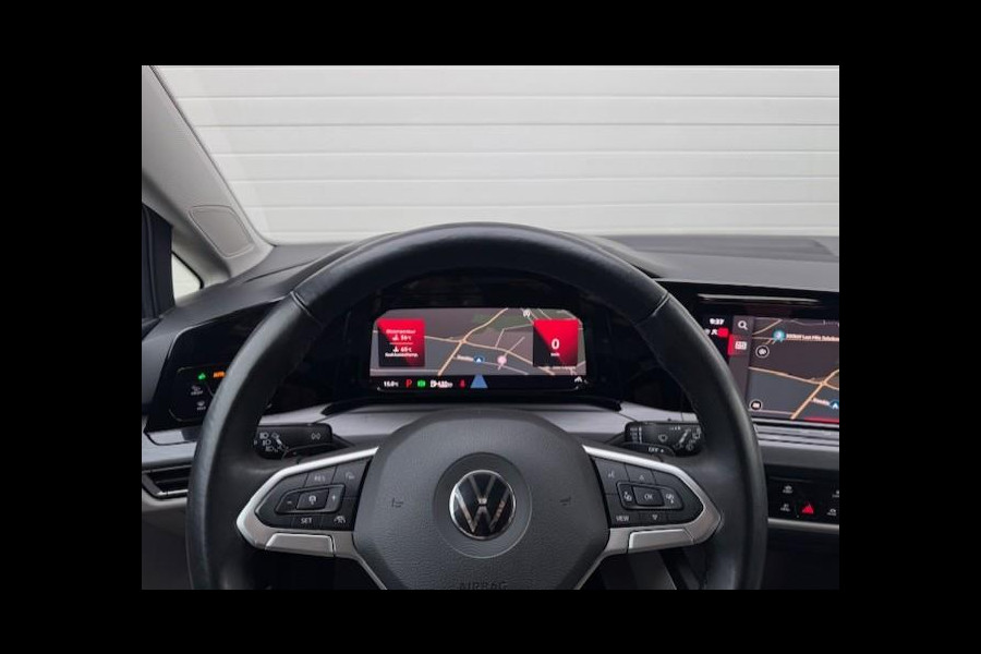 Volkswagen Golf 2.0 TDI Style-1e eigenaar-Dealer onderhouden