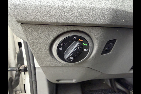 Volkswagen Crafter 35 2.0 TDI 141 PK Euro 6 L3H3 Automaat/CarPlay/trekhaak/cruise control