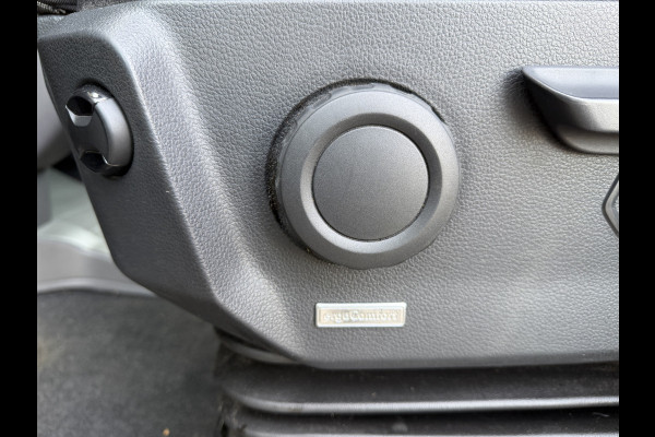Volkswagen Crafter 35 2.0 TDI 141 PK Euro 6 L3H3 Automaat/CarPlay/trekhaak/cruise control