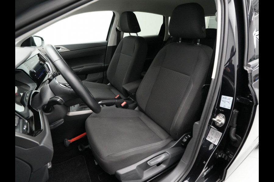 Volkswagen Polo 1.0 TSI 95pk DSG R-Line Edition Airco Camera Acc Lm velgen 111