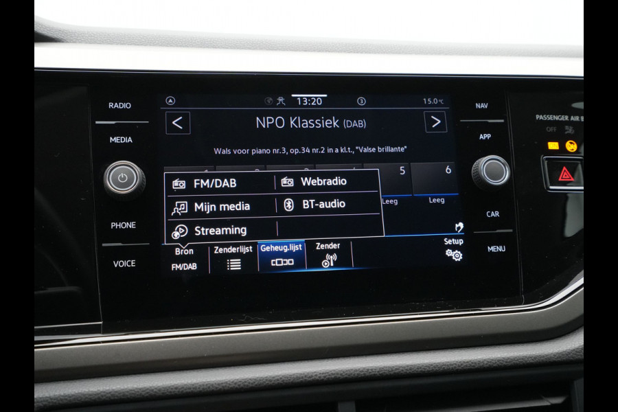 Volkswagen Polo 1.0 TSI 95pk DSG R-Line Edition Airco Camera Acc Lm velgen 111