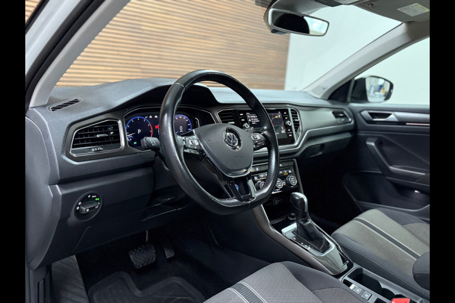 Volkswagen T-Roc 1.5 TSI Sport Business R | Pano | LED | Elektrische kofferklep | 18Inch | Winterpakket | Adaptieve Cruise