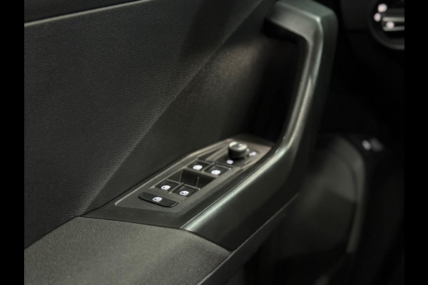 Volkswagen T-Roc 1.5 TSI Sport Business R | Pano | LED | Elektrische kofferklep | 18Inch | Winterpakket | Adaptieve Cruise