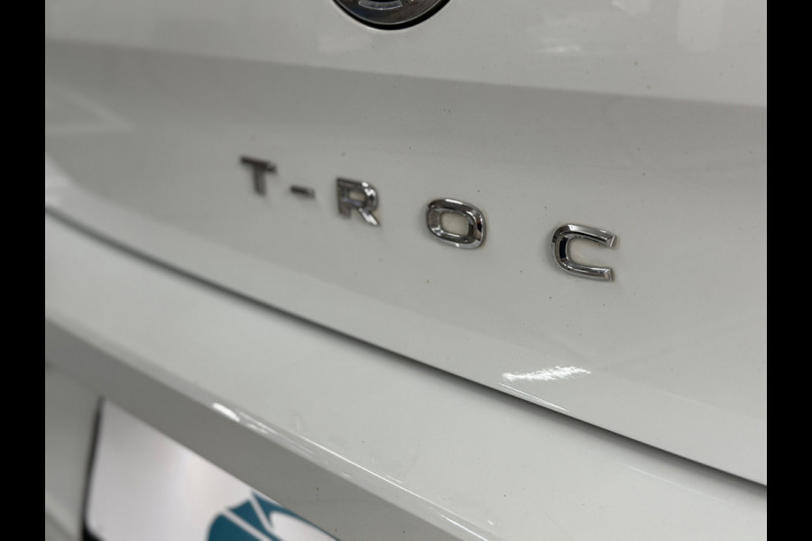 Volkswagen T-Roc 1.5 TSI Sport Business R | Pano | LED | Elektrische kofferklep | 18Inch | Winterpakket | Adaptieve Cruise