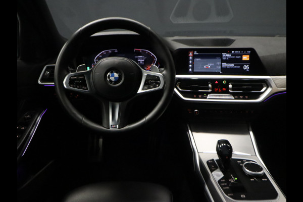 BMW 3 Serie Touring 320i M Sport [APPLE CARPLAY, M SPORTSTUUR, DAB, LED, LIVE COCKPIT, TREKHAAK AFNEEMBAAR, CRUISE, CLIMATE, NIEUWSTAAT]