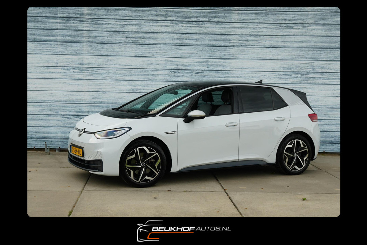 Volkswagen ID.3 First Plus 58 kWh Trekhaak Camera Carplay