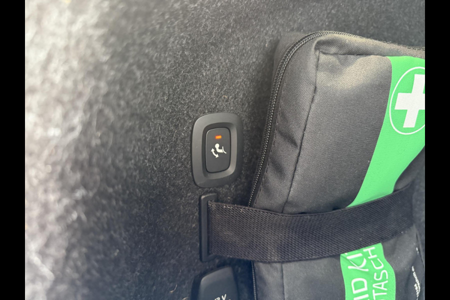 Polestar 2 Long Range Dual Motor AWD | Trekhaak | Panorama | 360 Camera | Harman Kardon |