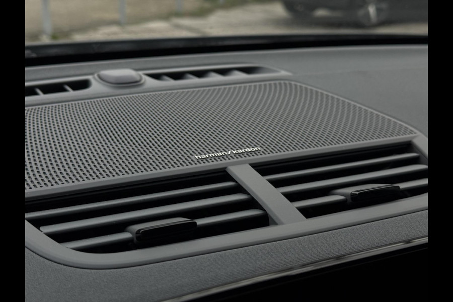 Polestar 2 Long Range Dual Motor AWD | Trekhaak | Panorama | 360 Camera | Harman Kardon |