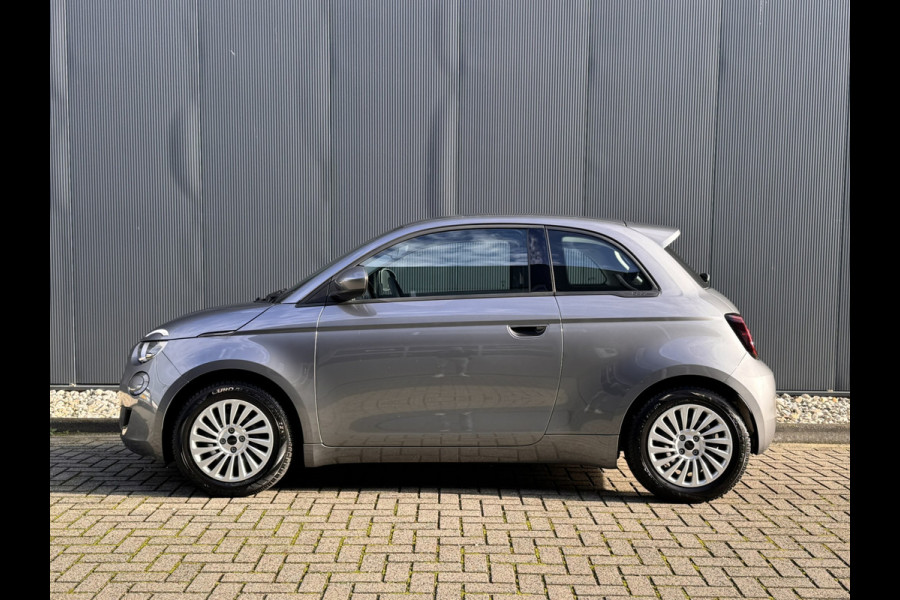 Fiat 500 Urban 42 kWh | Apple Carplay / Android auto | Cruise control | Airconditioning