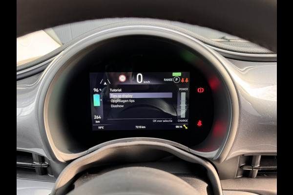 Fiat 500 Urban 42 kWh | Apple Carplay / Android auto | Cruise control | Airconditioning