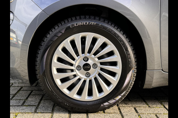 Fiat 500 Urban 42 kWh | Apple Carplay / Android auto | Cruise control | Airconditioning