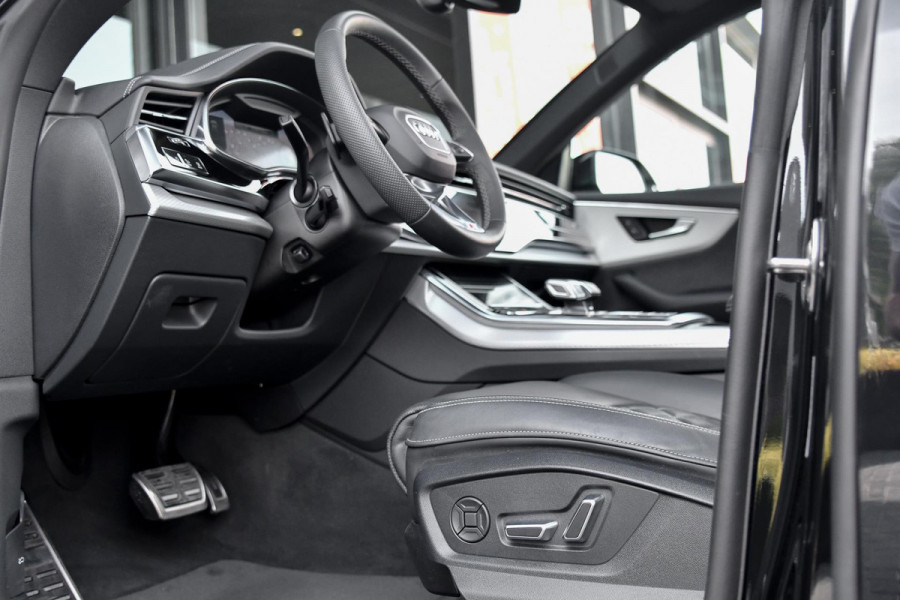 Audi Q8 60 TFSI e quattro Pro Line S Competition. RS Zetels, Softclose, Pano, Koeling, B&O, 360 3D, Trekh, HUD, Keyless, Stuurvw!