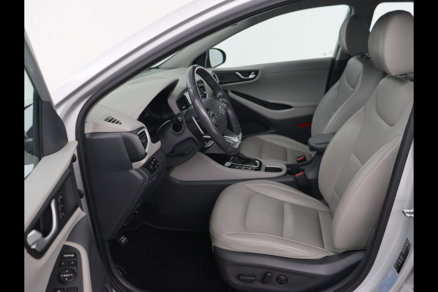 Hyundai IONIQ 1.6 GDI PHEV Premium | Stoelventilatie | Leder | Adaptive cruise | Bi-Xenon | Achterbankverwarming | Carplay | Keyless | Navigatie | Climate control | Stuurverwarming | Plug In