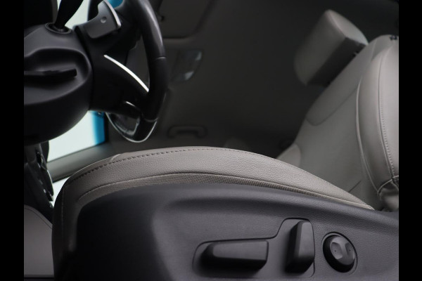 Hyundai IONIQ 1.6 GDI PHEV Premium | Stoelventilatie | Leder | Adaptive cruise | Bi-Xenon | Achterbankverwarming | Carplay | Keyless | Navigatie | Climate control | Stuurverwarming | Plug In