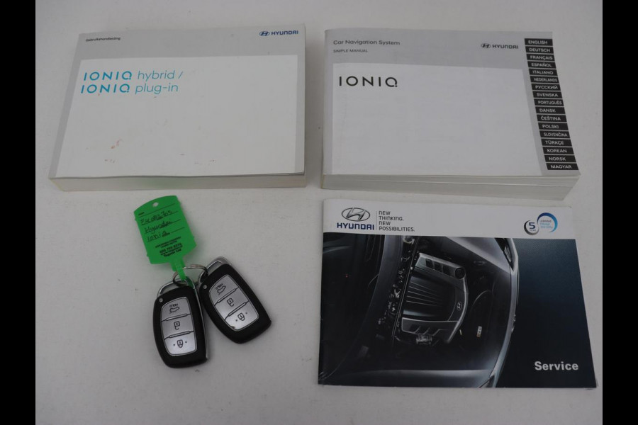 Hyundai IONIQ 1.6 GDI PHEV Premium | Stoelventilatie | Leder | Adaptive cruise | Bi-Xenon | Achterbankverwarming | Carplay | Keyless | Navigatie | Climate control | Stuurverwarming | Plug In