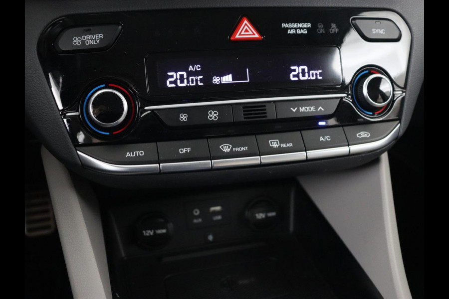Hyundai IONIQ 1.6 GDI PHEV Premium | Stoelventilatie | Leder | Adaptive cruise | Bi-Xenon | Achterbankverwarming | Carplay | Keyless | Navigatie | Climate control | Stuurverwarming | Plug In