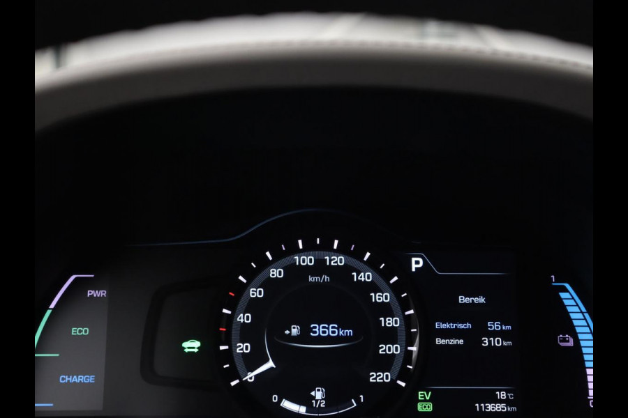 Hyundai IONIQ 1.6 GDI PHEV Premium | Stoelventilatie | Leder | Adaptive cruise | Bi-Xenon | Achterbankverwarming | Carplay | Keyless | Navigatie | Climate control | Stuurverwarming | Plug In