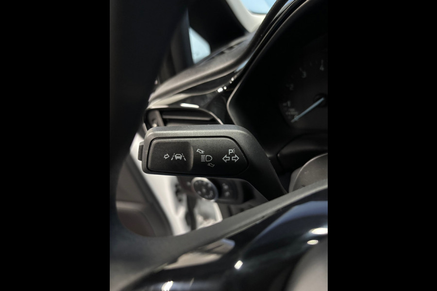 Ford Fiesta 1.1 Navi | Bluetooth | Airco | Cruise | Lane departure |Nieuwe type
