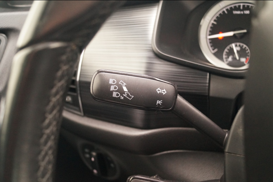 Škoda Kodiaq 1.5 TSI 150pk DSG 4x4 Scout Business -LEER-PANO-