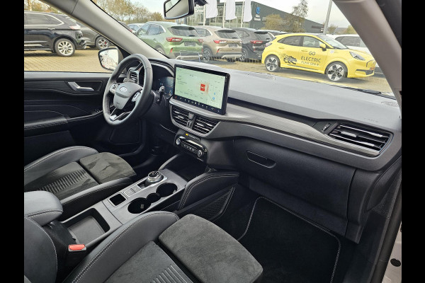Ford Kuga 2.5 FHEV Active X 190pk | Driver Assistance Pack | Winterpack | Technology Pack | Panoramadak | Geen Stekker Nodig | All Season banden