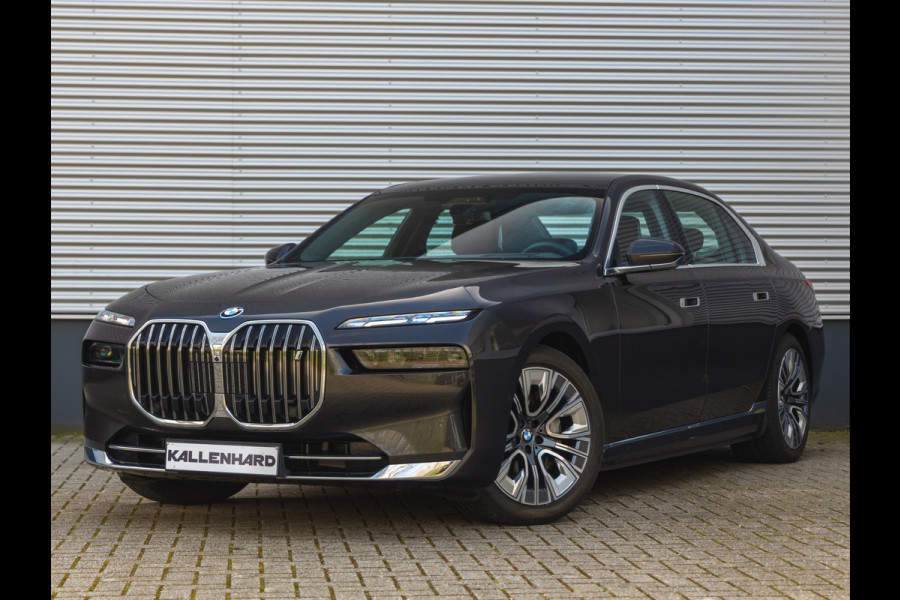 BMW i7 xDrive60 - Bowers & Wilkins - Automatische Deuren - Stoelventilatie + Massage