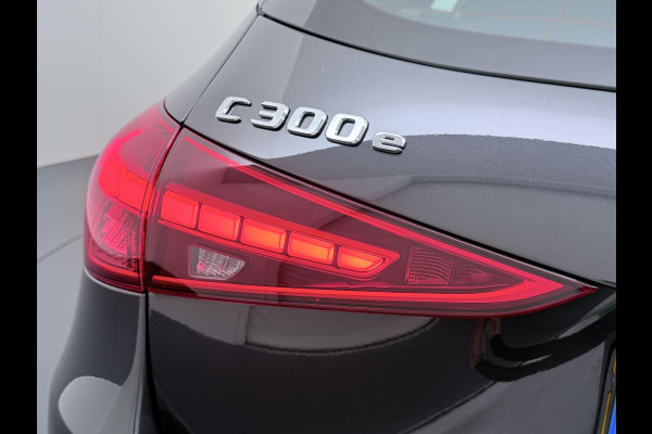 Mercedes-Benz C-Klasse Estate 300 e Luxury Line | ELKTR. TREKHAAK | DODE HOEK DETECTIE | ELKTR. STOELEN MET GEHEUGEN | APPLE CARPLAY |