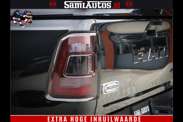 Dodge Ram 1500 BLACK OPS LONGHORN 5.7 V8 HEMI | 8820KM! | BOM VOL | HUD | LUCHTVERING | PANO | 200L LPG | ADAPTIVE CRUISE | DIGI VIRTUAL CLUSTER | CARPLAY | 3500KG | HEADUP | CREW CAB DUBBELE CABINE | 5 PERSOONS | ZWART MET BRUIN LEDER | Z.G.A.N
