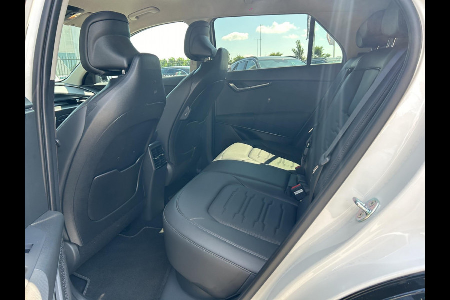 Kia Niro EV Edition Advanced 64.8 kWh | Automaat | Stoel & Stuurverwarming | Navi | Camera | Cruise | Sensoren |