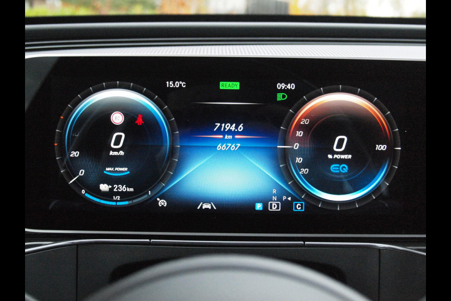 Mercedes-Benz EQC 400 4MATIC Business Solution 80 kWh | Schuifdak | Camera | Apple Carplay | Treeplanken | NL-Auto |