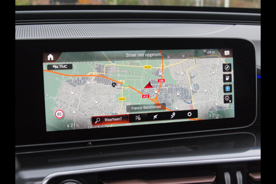 Mercedes-Benz EQC 400 4MATIC Business Solution 80 kWh | Schuifdak | Camera | Apple Carplay | Treeplanken | NL-Auto |