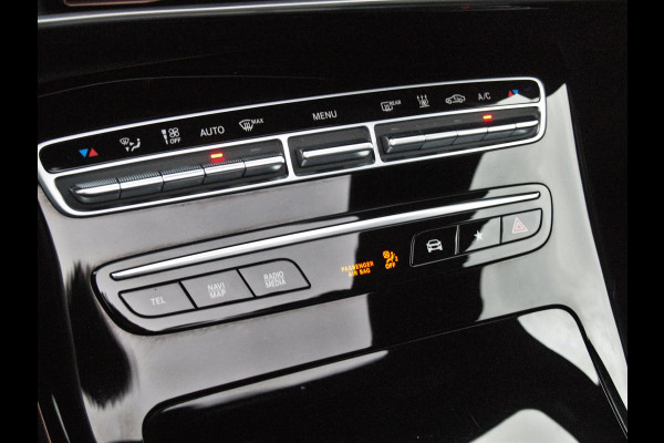 Mercedes-Benz EQC 400 4MATIC Business Solution 80 kWh | Schuifdak | Camera | Apple Carplay | Treeplanken | NL-Auto |