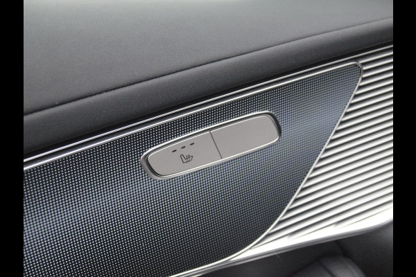 Mercedes-Benz EQC 400 4MATIC Business Solution 80 kWh | Schuifdak | Camera | Apple Carplay | Treeplanken | NL-Auto |