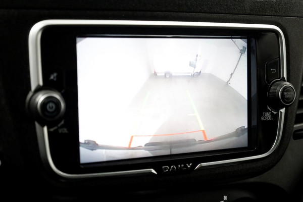 Iveco Daily 35S18 3.0 180pk L4H2 Maxi HiMatic Automaat ACC/LED/Camera/Air-Pro Luchtvering 02-2023