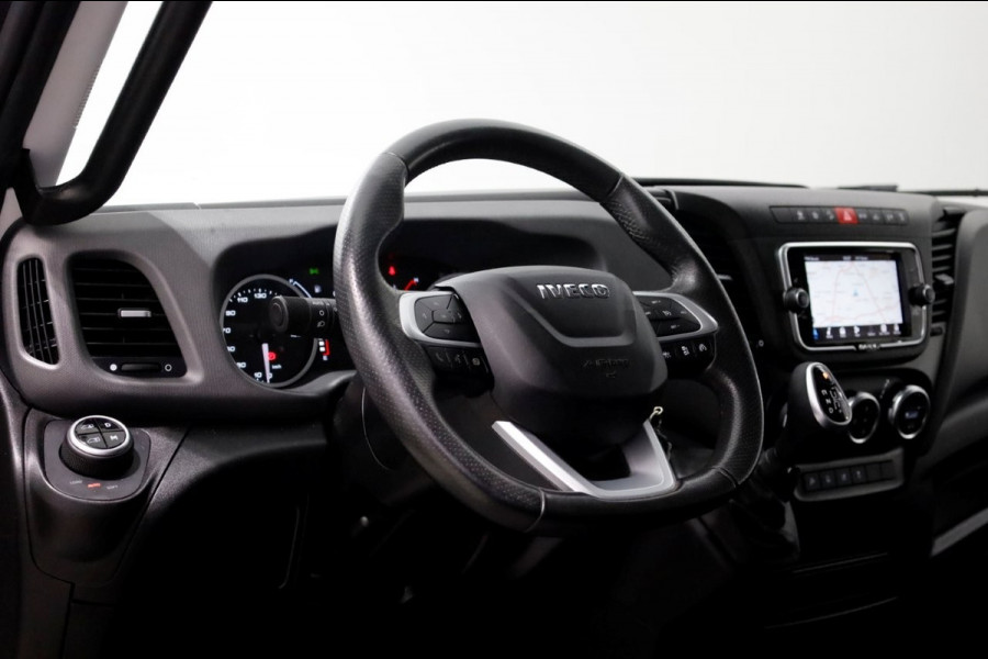 Iveco Daily 35S18 3.0 180pk L4H2 Maxi HiMatic Automaat ACC/LED/Camera/Air-Pro Luchtvering 02-2023