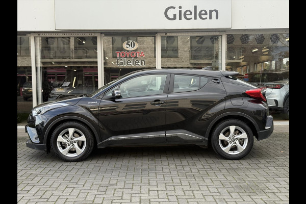 Toyota C-HR 1.8 Hybrid Dynamic | Navigatie, Dodehoekherkenning, Parkeersensoren, Stoelverwarming, Chroom pakket!