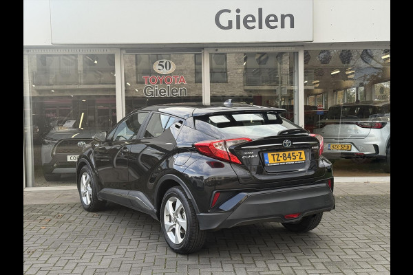 Toyota C-HR 1.8 Hybrid Dynamic | Navigatie, Dodehoekherkenning, Parkeersensoren, Stoelverwarming, Chroom pakket!